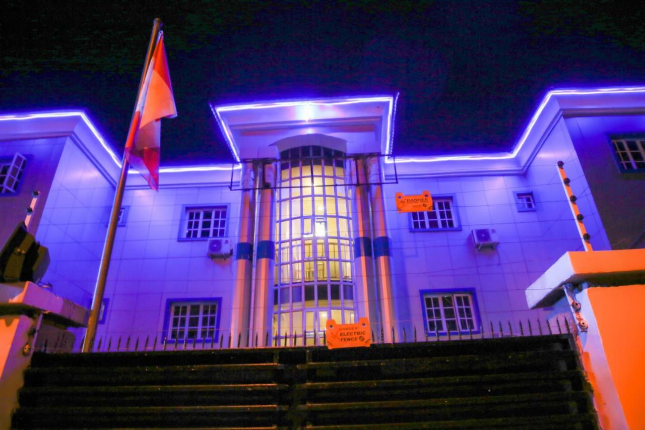 Western Dreams Hotel Αμπούζα Εξωτερικό φωτογραφία